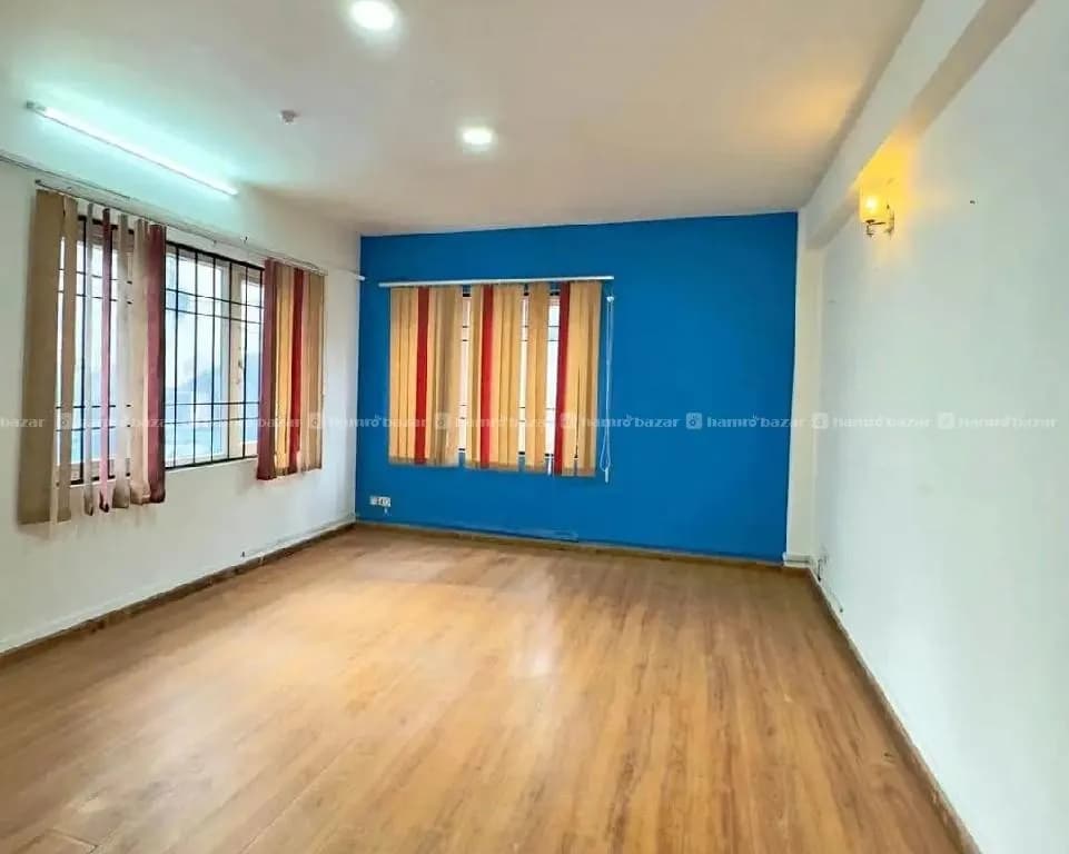 Commercial space on rent at Tinkune photo
